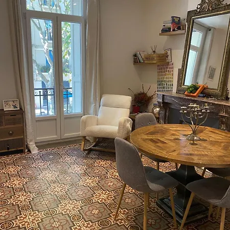 T2 Lumineux Avec Balcon - Centre De Apartamento *